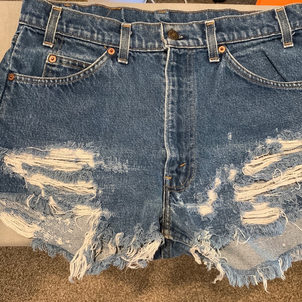 High Waisted Levi’s Shorts